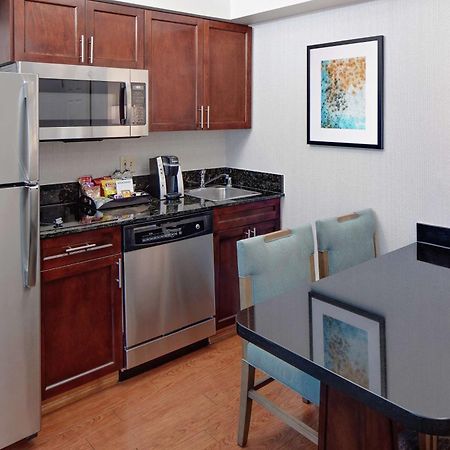 Homewood Suites By Hilton Dallas Market Center Extérieur photo