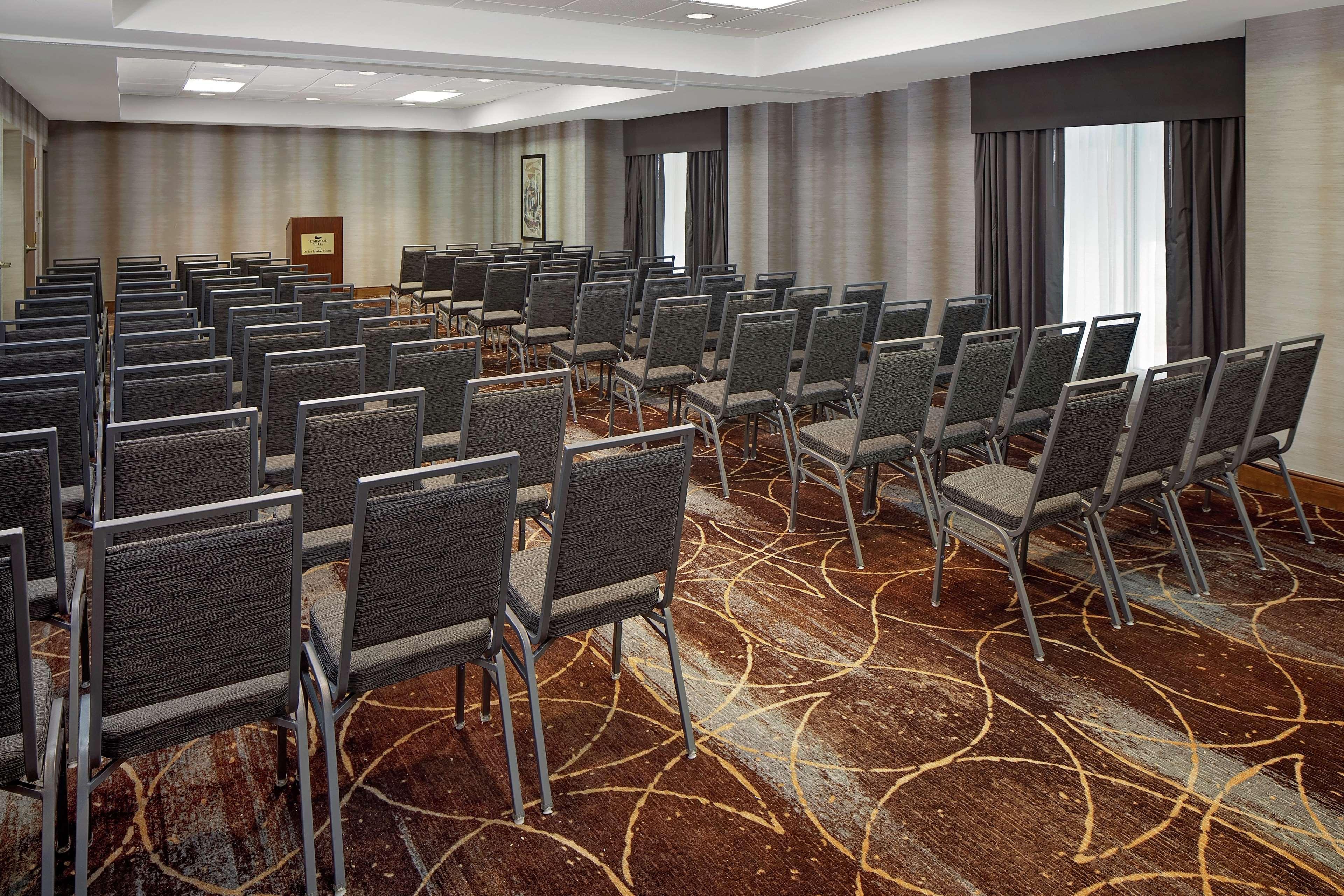 Homewood Suites By Hilton Dallas Market Center Extérieur photo