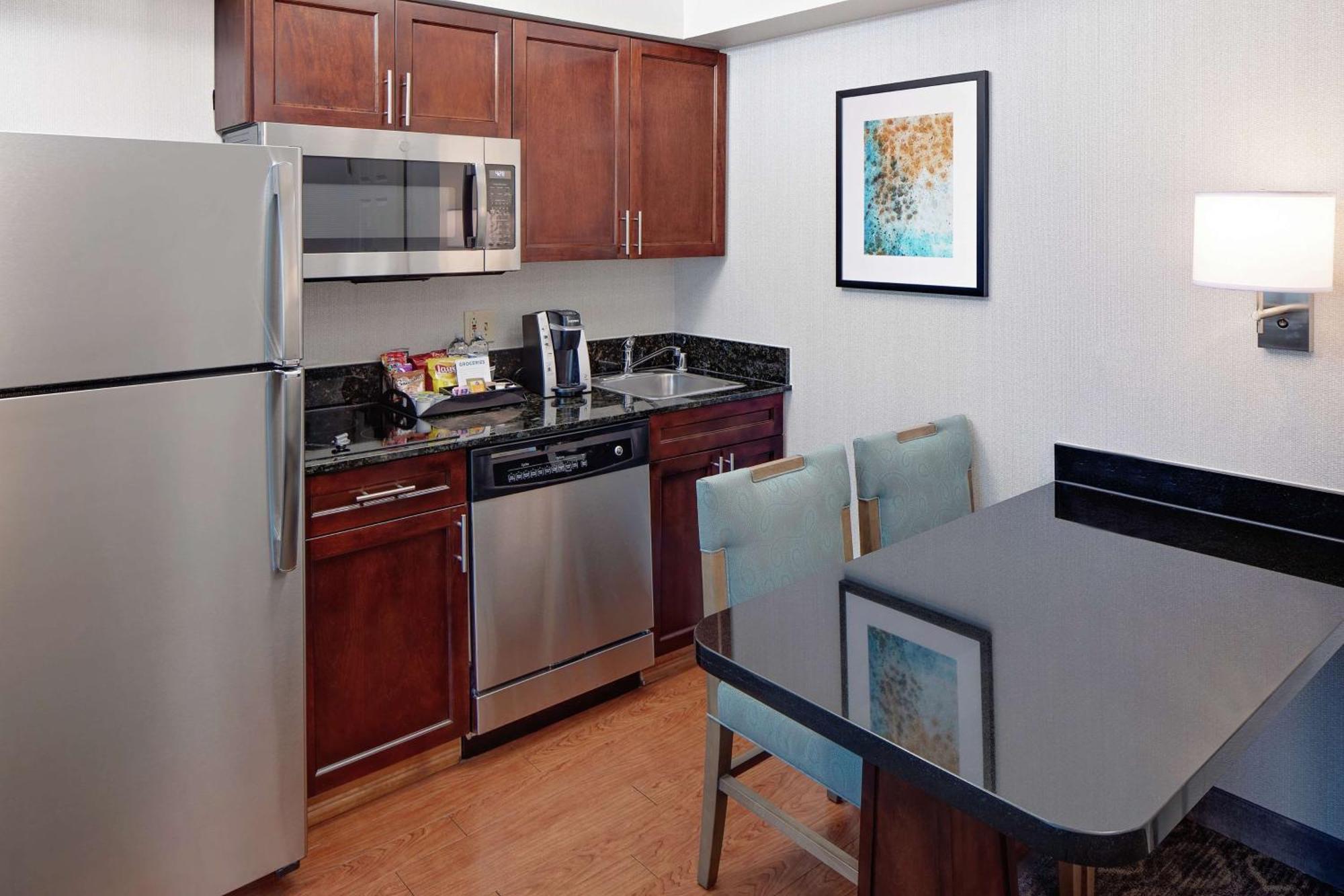 Homewood Suites By Hilton Dallas Market Center Extérieur photo