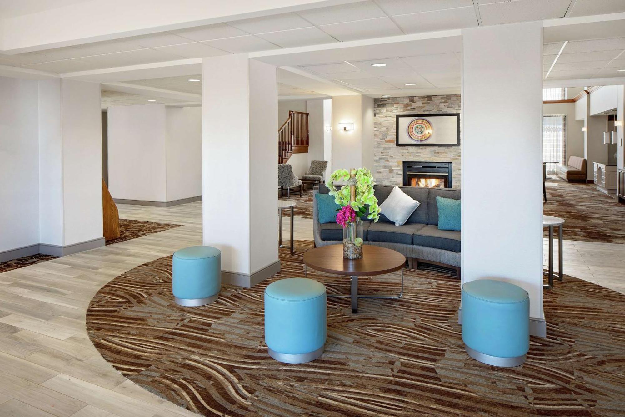 Homewood Suites By Hilton Dallas Market Center Extérieur photo
