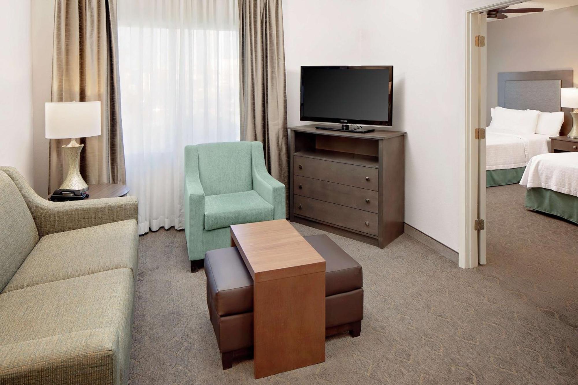 Homewood Suites By Hilton Dallas Market Center Extérieur photo