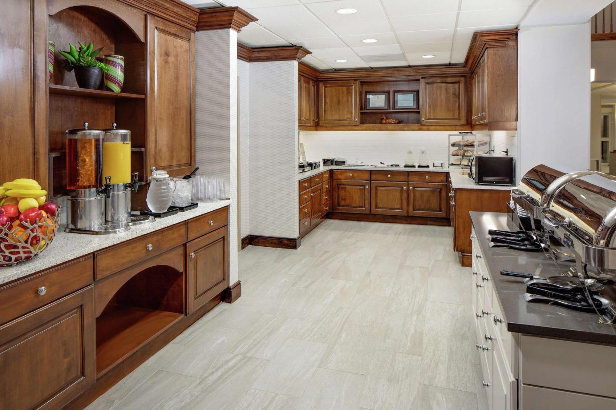 Homewood Suites By Hilton Dallas Market Center Extérieur photo