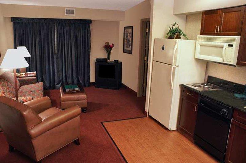 Homewood Suites By Hilton Dallas Market Center Extérieur photo