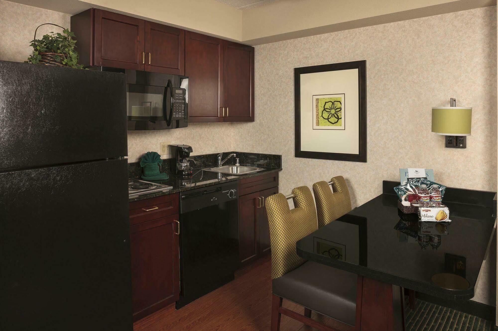 Homewood Suites By Hilton Dallas Market Center Extérieur photo